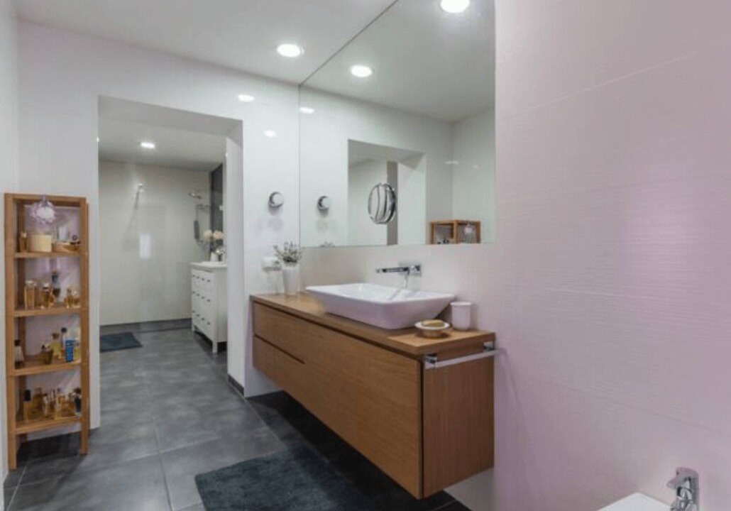 Photo of Bathroom in Sant Fost de Campsentelles