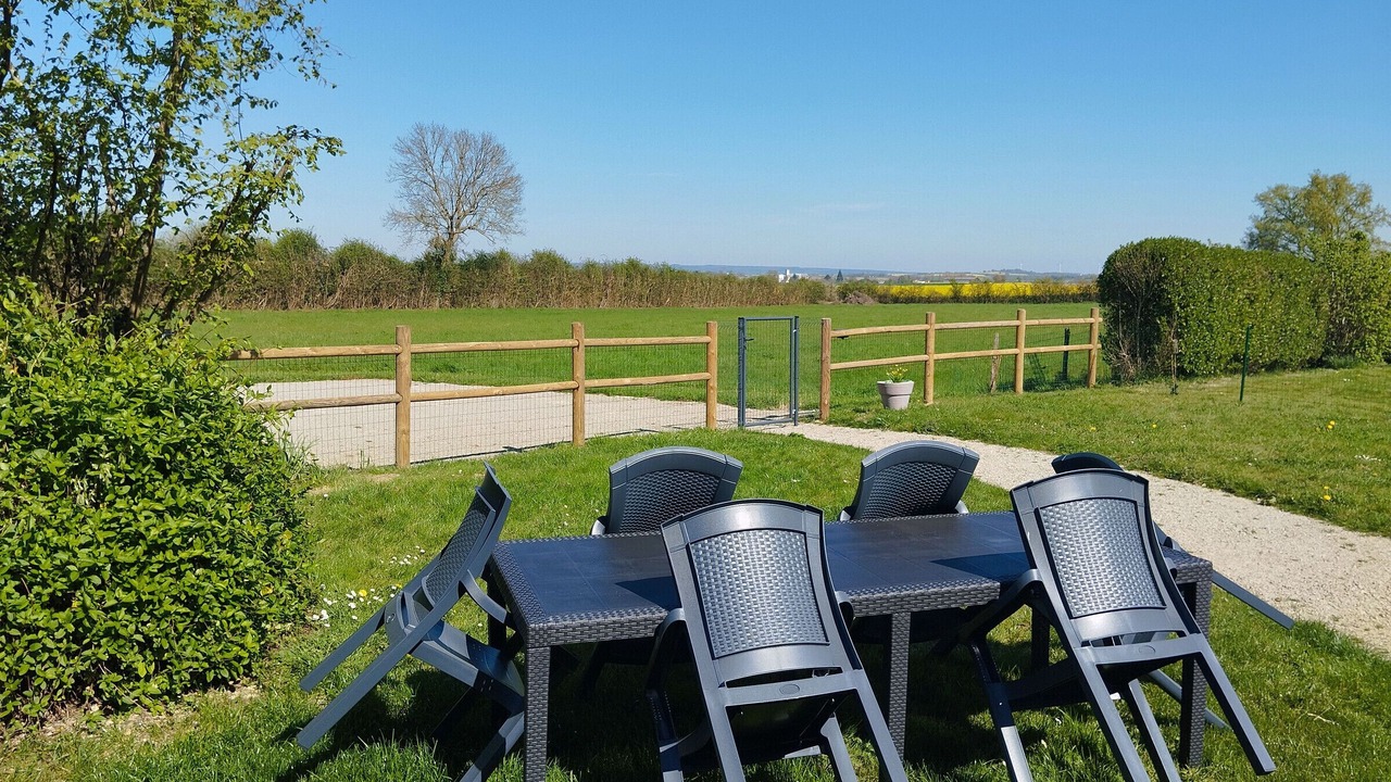 Photo of Outdoor in Amne