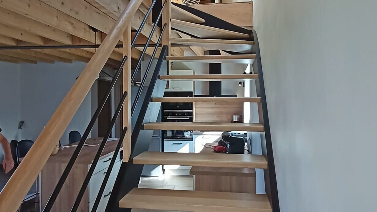 Photo of Others in Amne