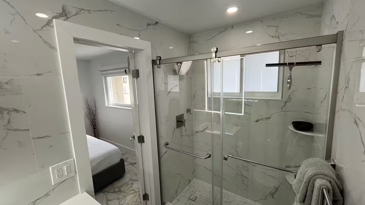 Photo of Bathroom in Central Corals