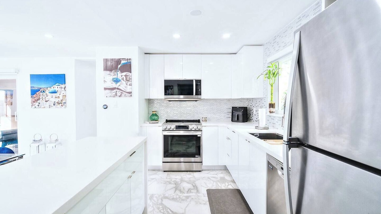 Photo of Kitchen in Central Corals