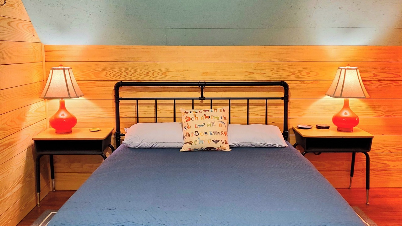 Photo of Bedroom in Shiner