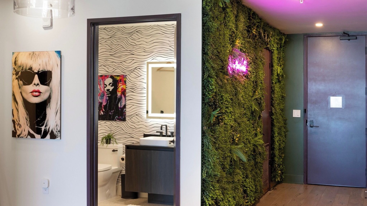Photo of Bathroom in Rainey Street Historic District
