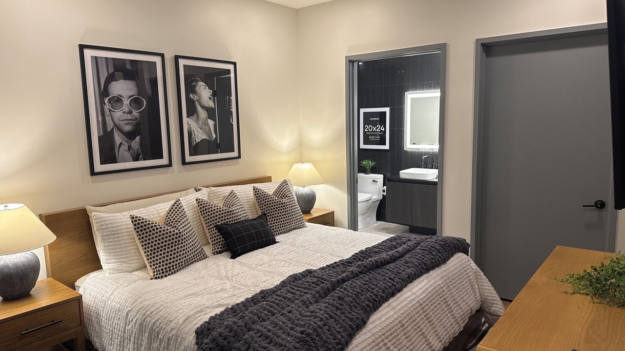 Photo of Bedroom in Rainey Street Historic District