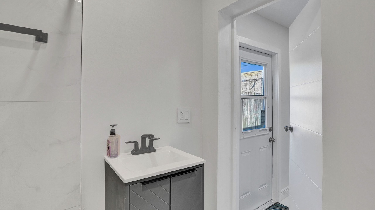 Photo of Bathroom in Ives Estates