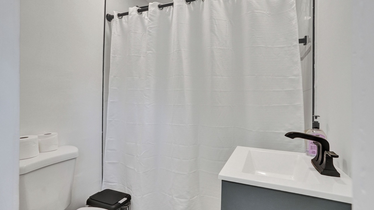 Photo of Bathroom in Ives Estates