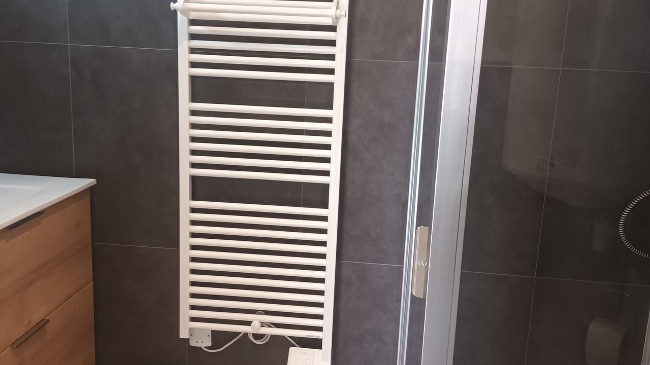 Photo of Bathroom in Ploumagoar