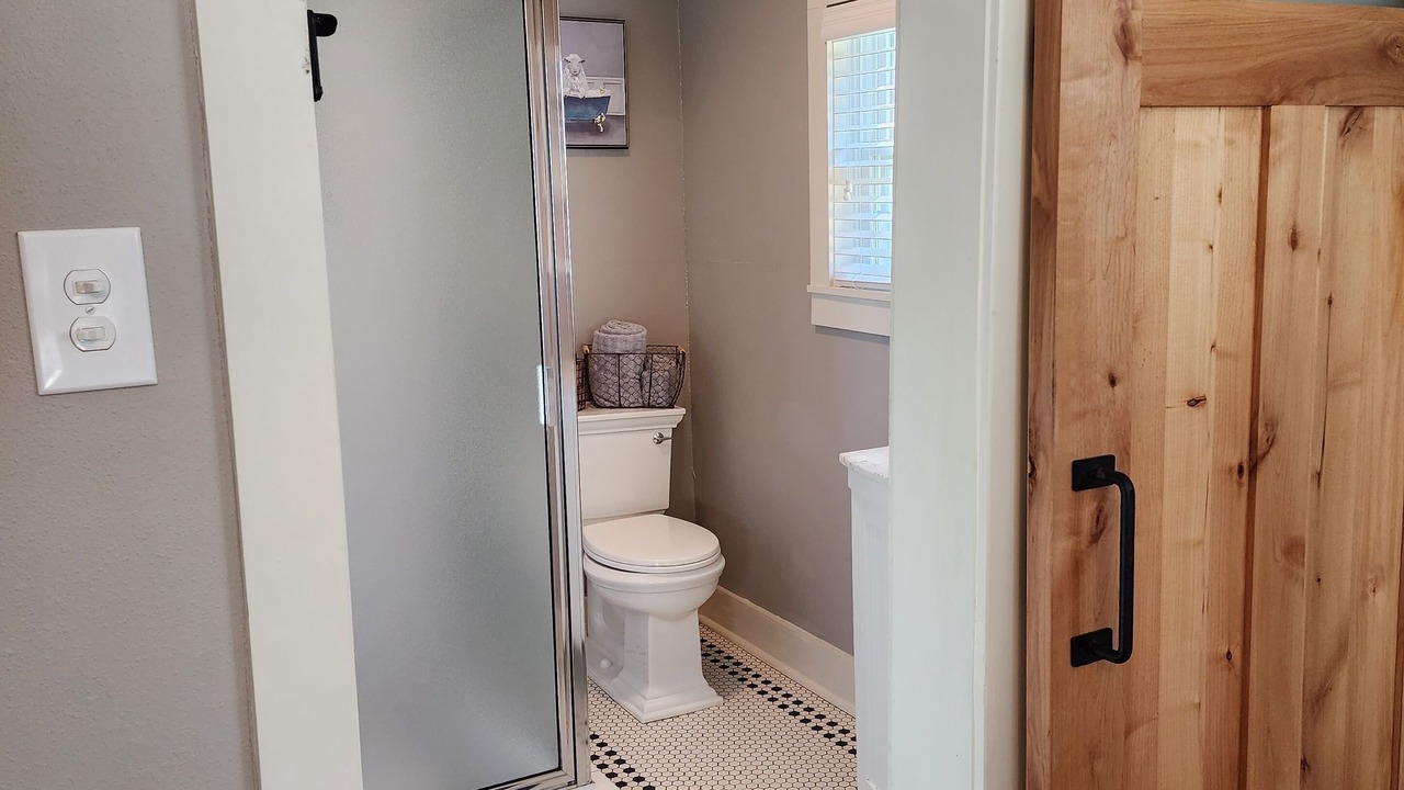 Photo of Bathroom in Lockhart