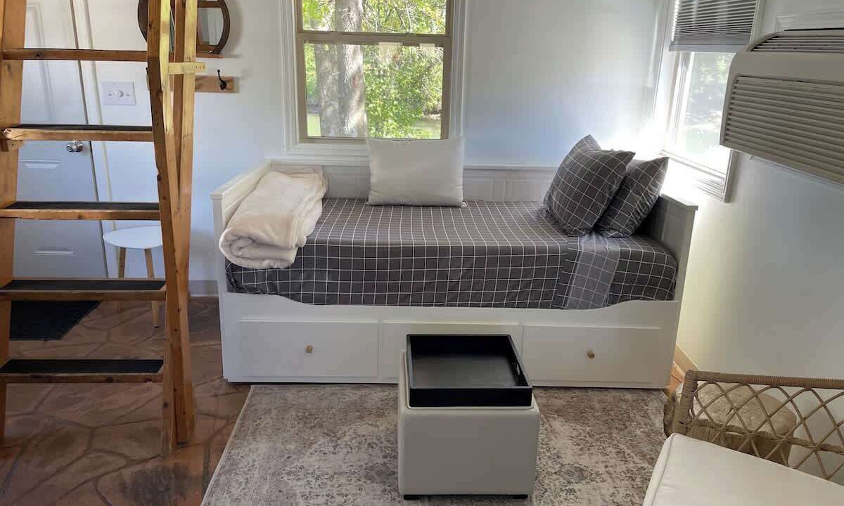 Photo of Bedroom in Caplinger Mills