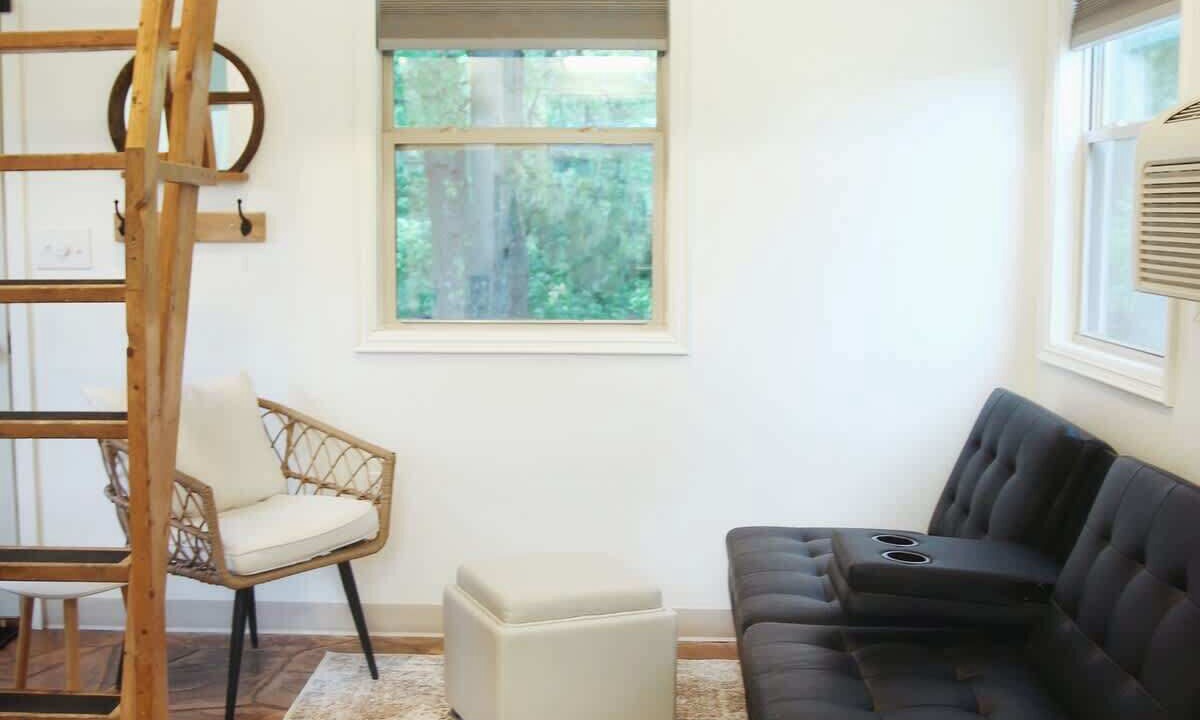 Photo of Livingroom in Caplinger Mills
