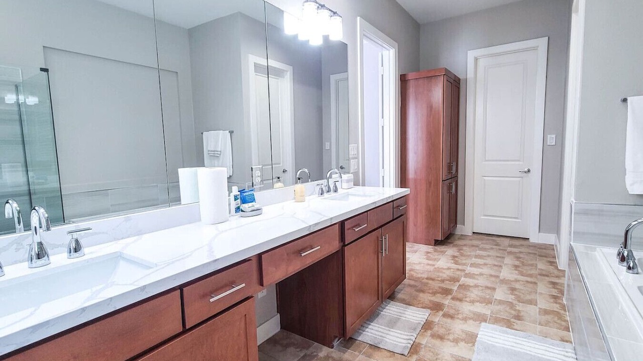 Photo of Bathroom in Washington Ave./ Memorial Park