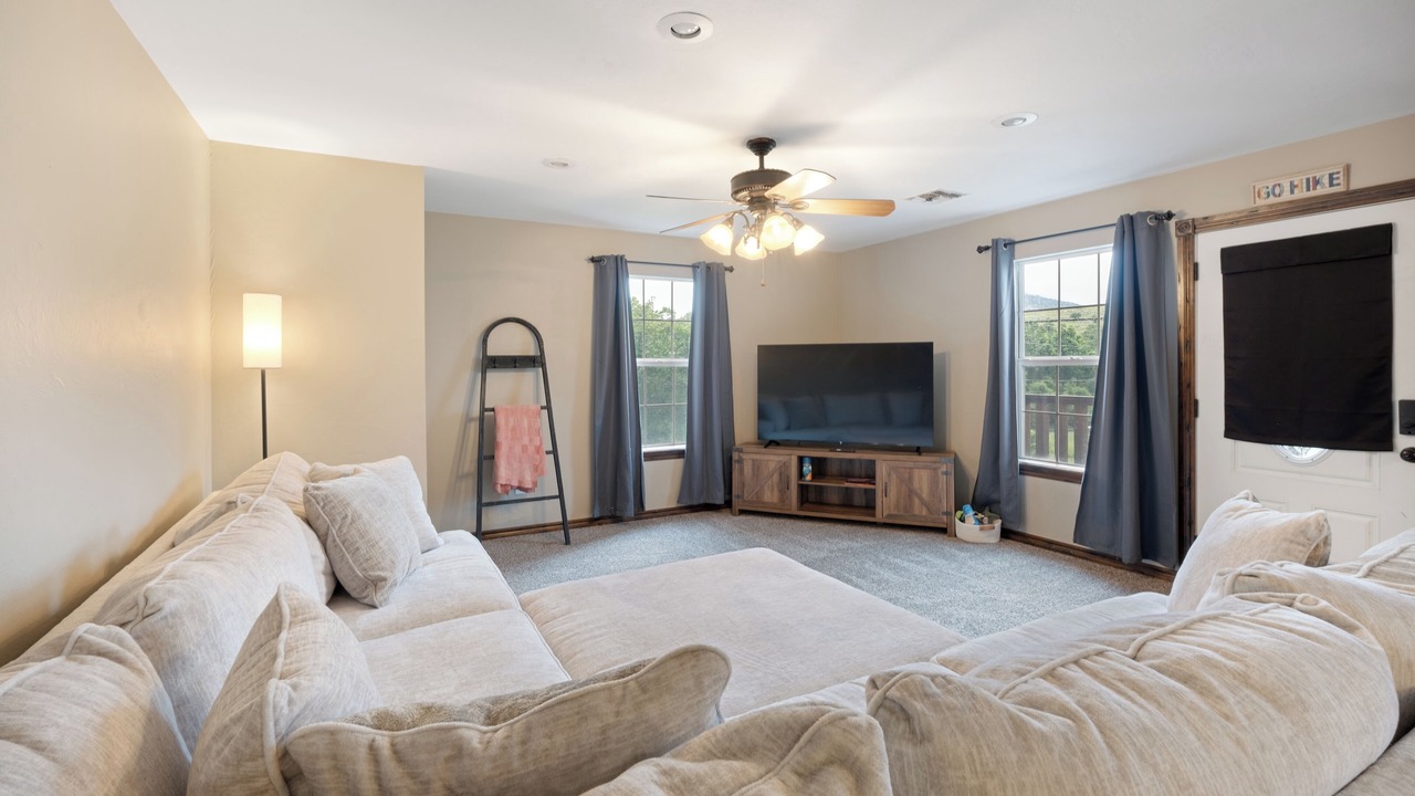 Photo of Livingroom in Medicine Park