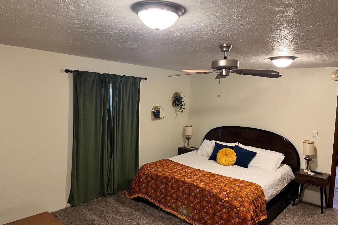 Photo of Bedroom in Canadian