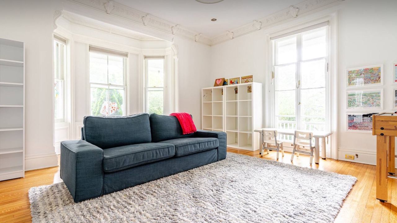 Photo of Livingroom in Montclair