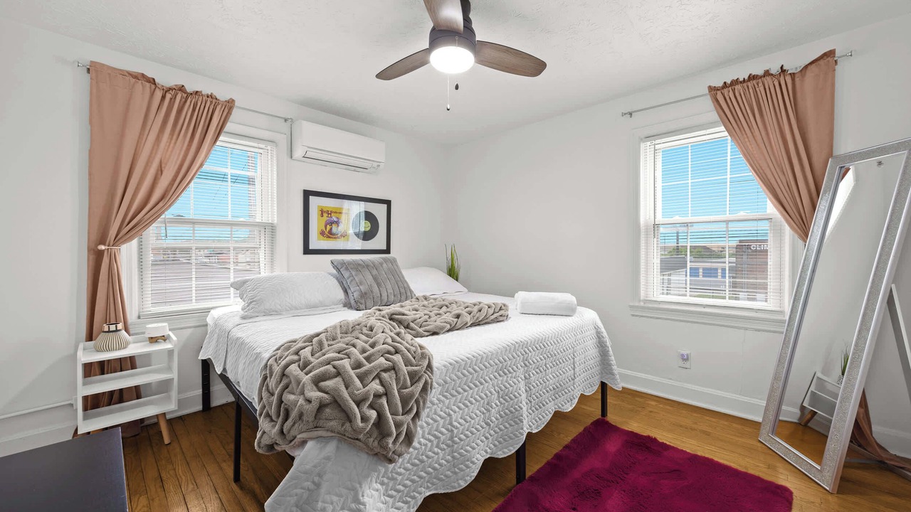 Photo of Others in Audubon