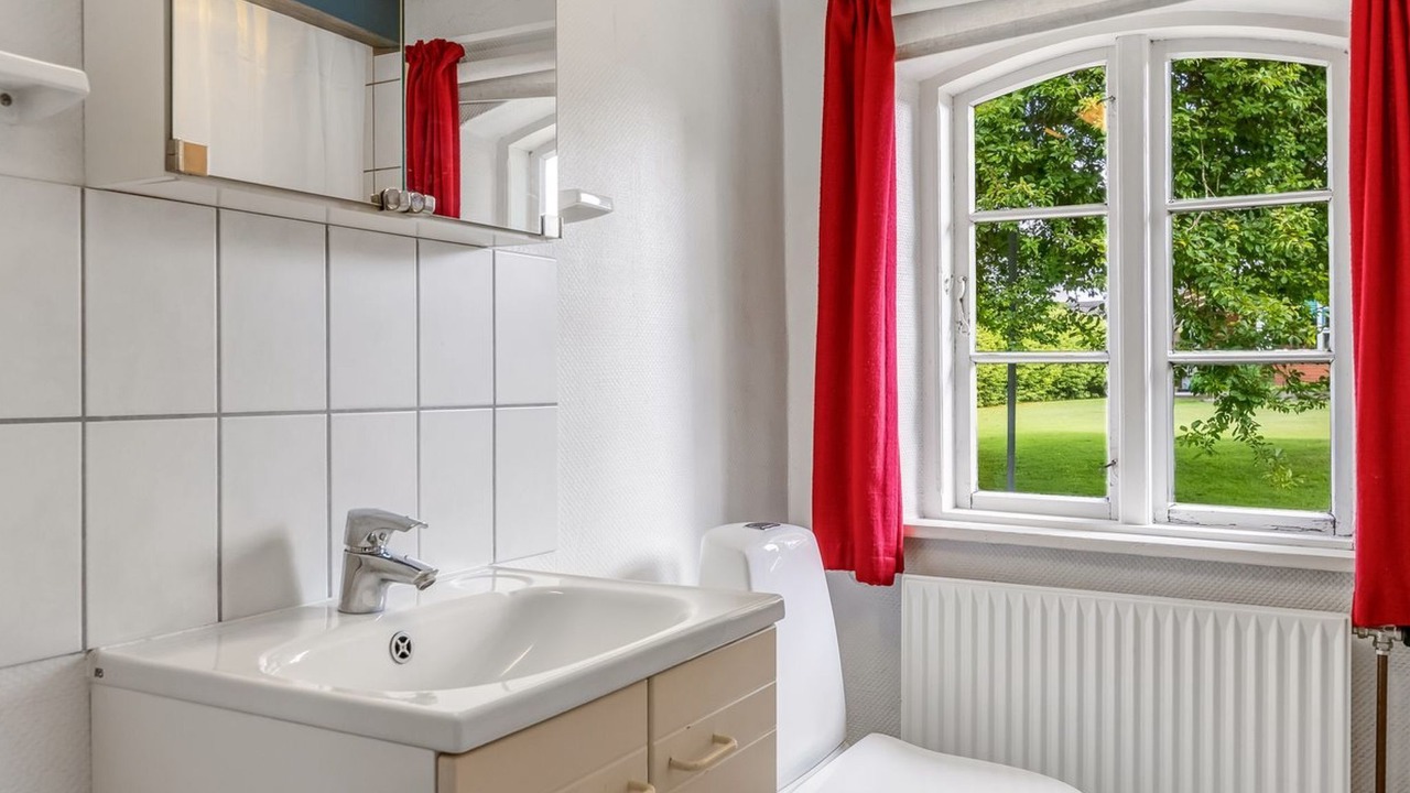 Photo of Bathroom in Ballum