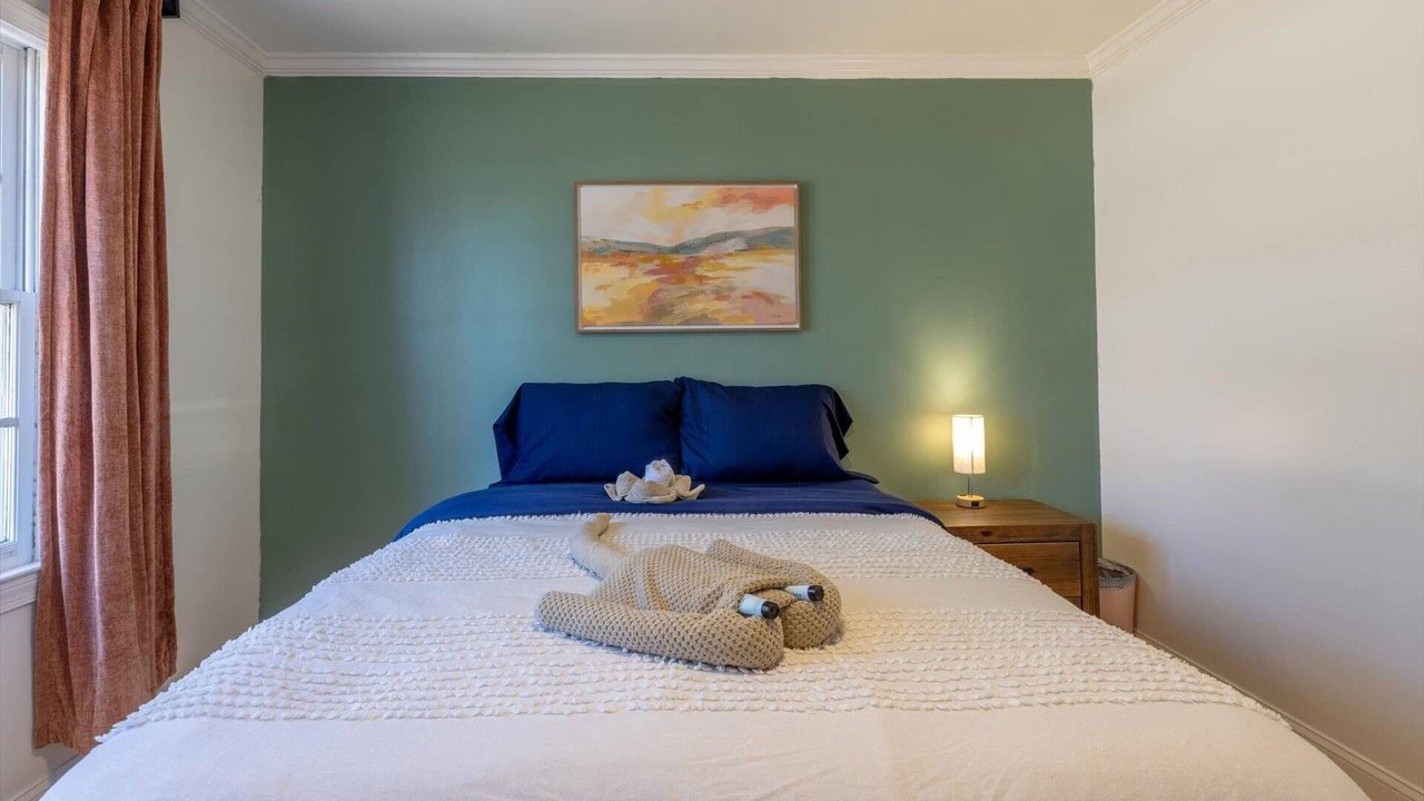 Photo of Bedroom in Acworth
