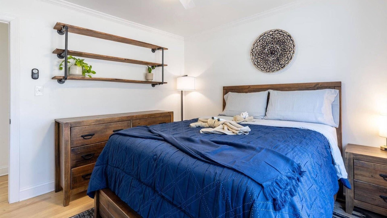 Photo of Bedroom in Acworth