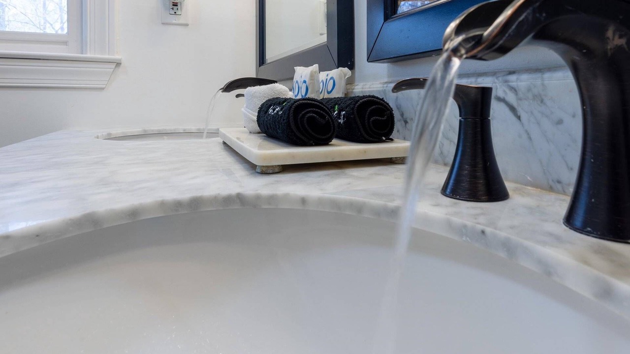 Photo of Bathroom in Acworth
