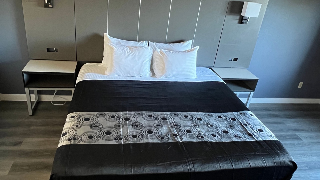 Photo of Bedroom in Eagan