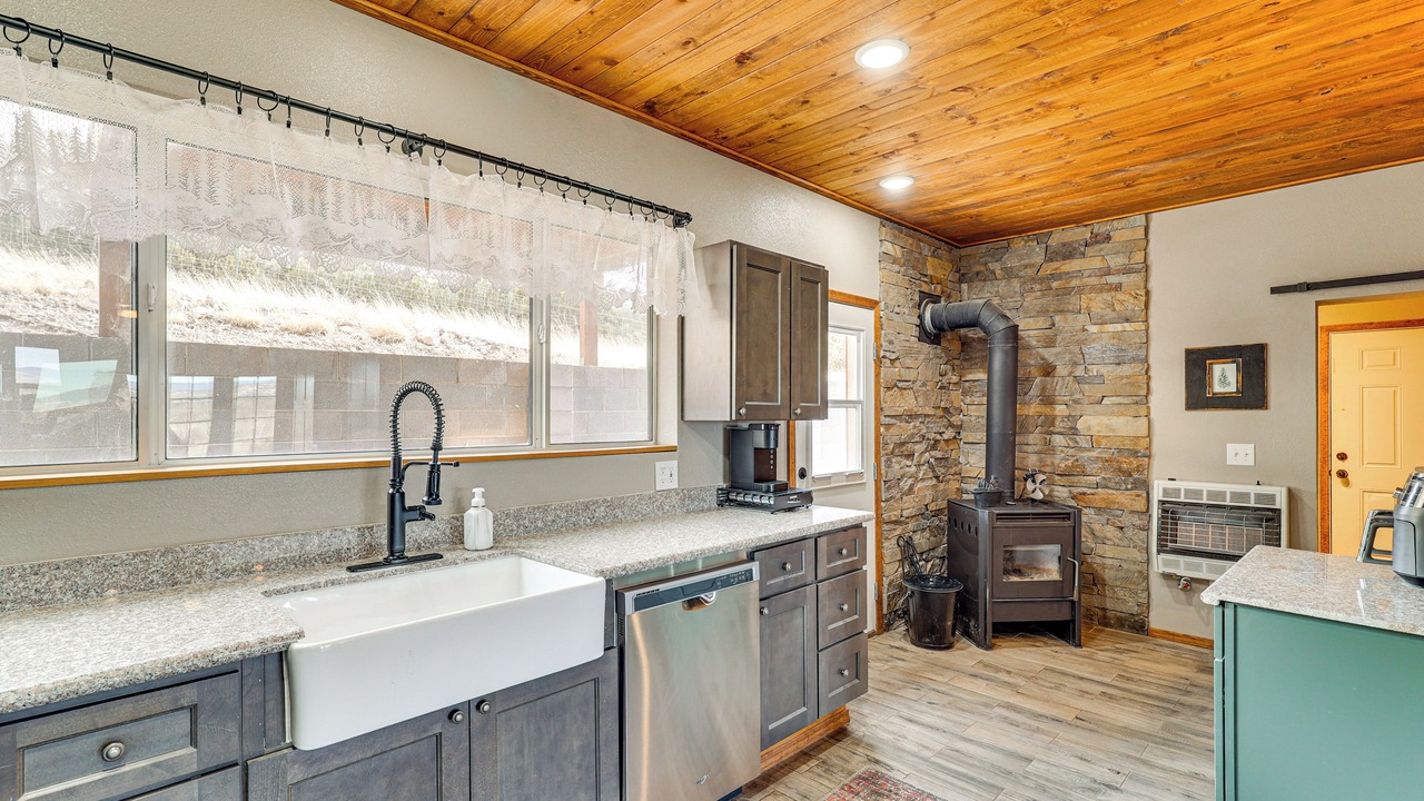 Photo of Kitchen in Springerville