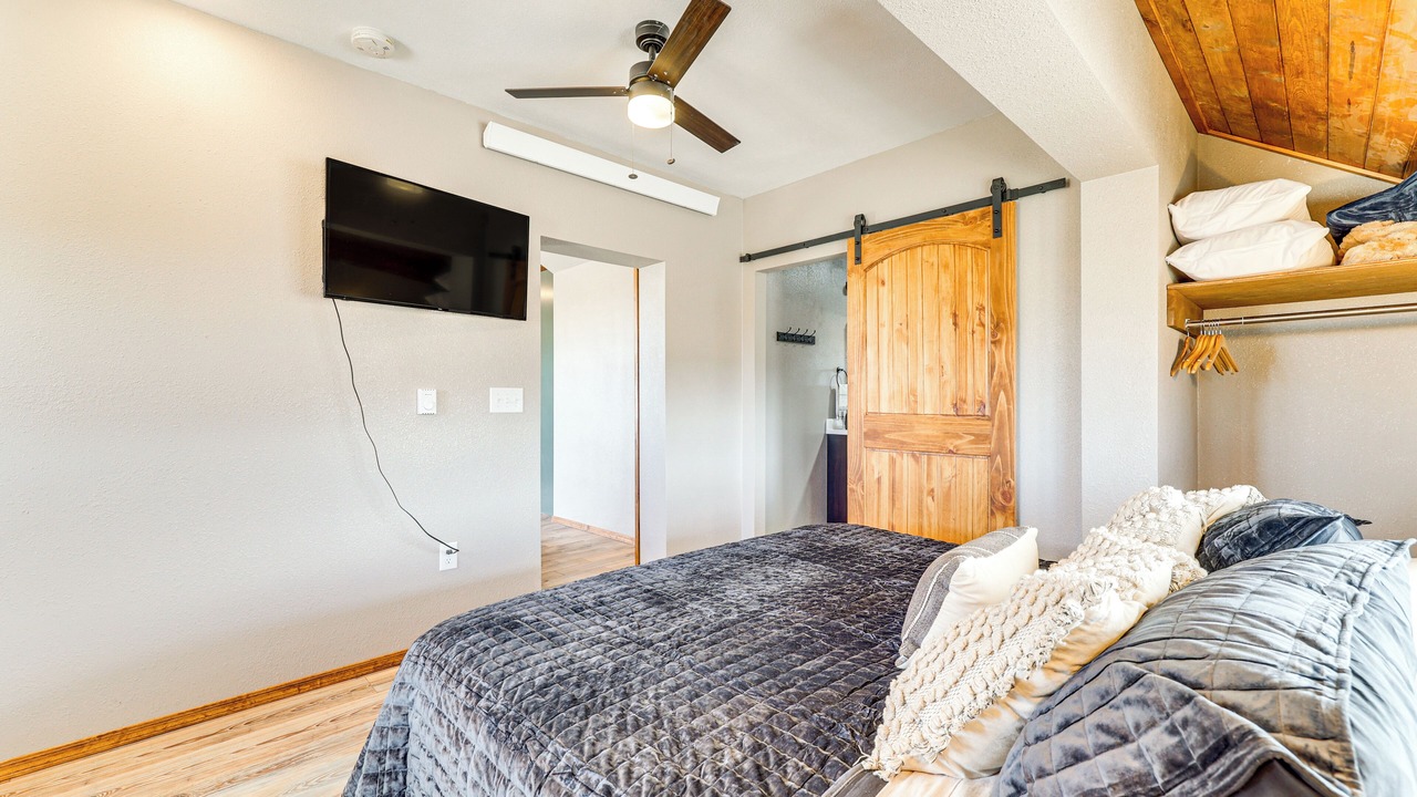Photo of Bedroom in Springerville