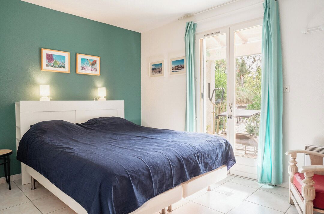 Photo of Bedroom in Prades-sur-Vernazobre