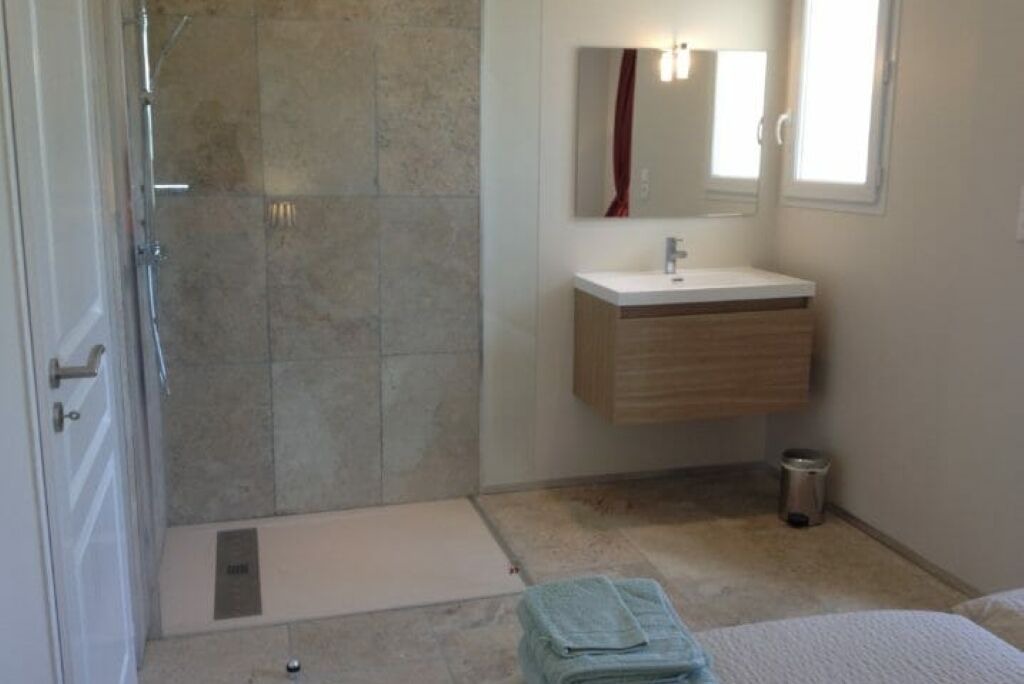 Photo of Bathroom in Pouzols-Minervois