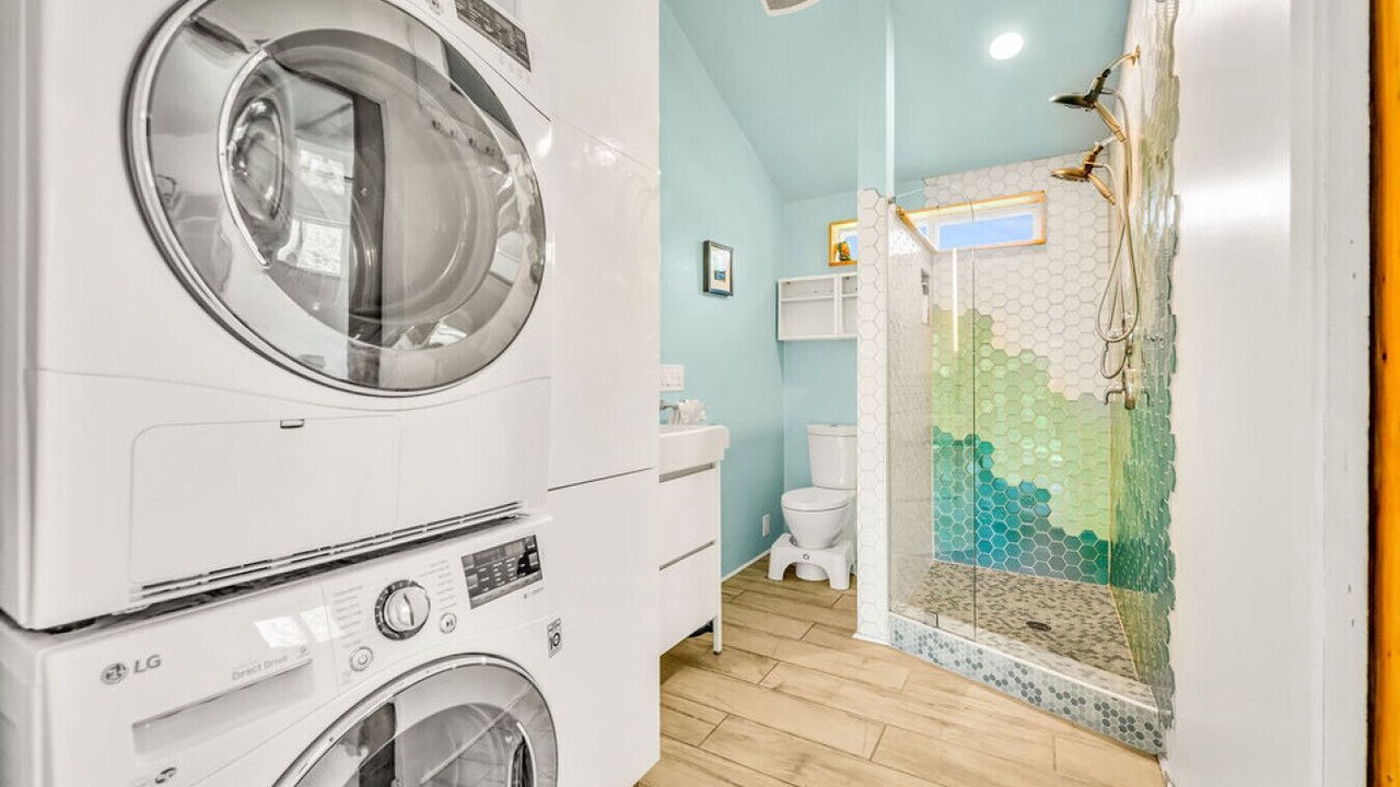 Photo of Bathroom in Chestnut