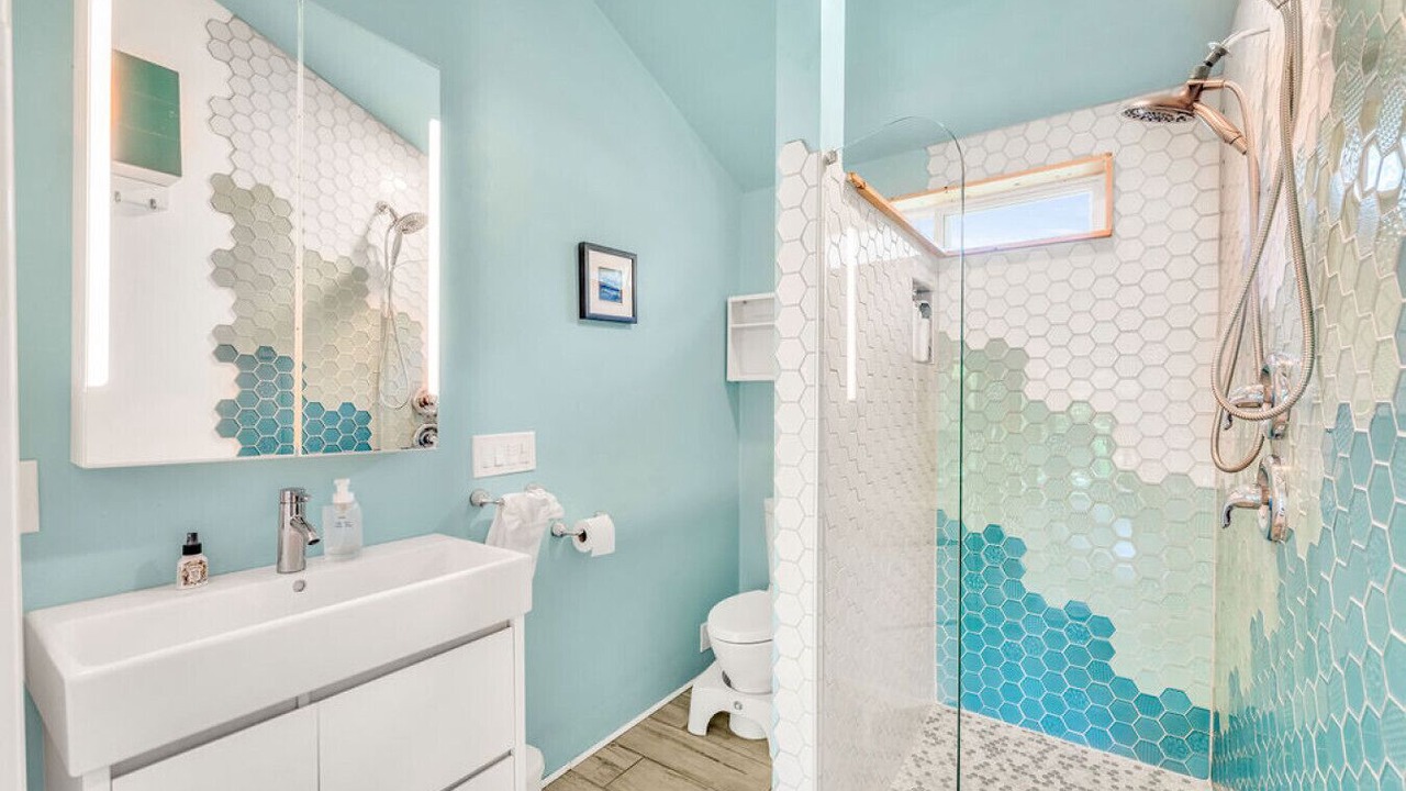 Photo of Bathroom in Chestnut