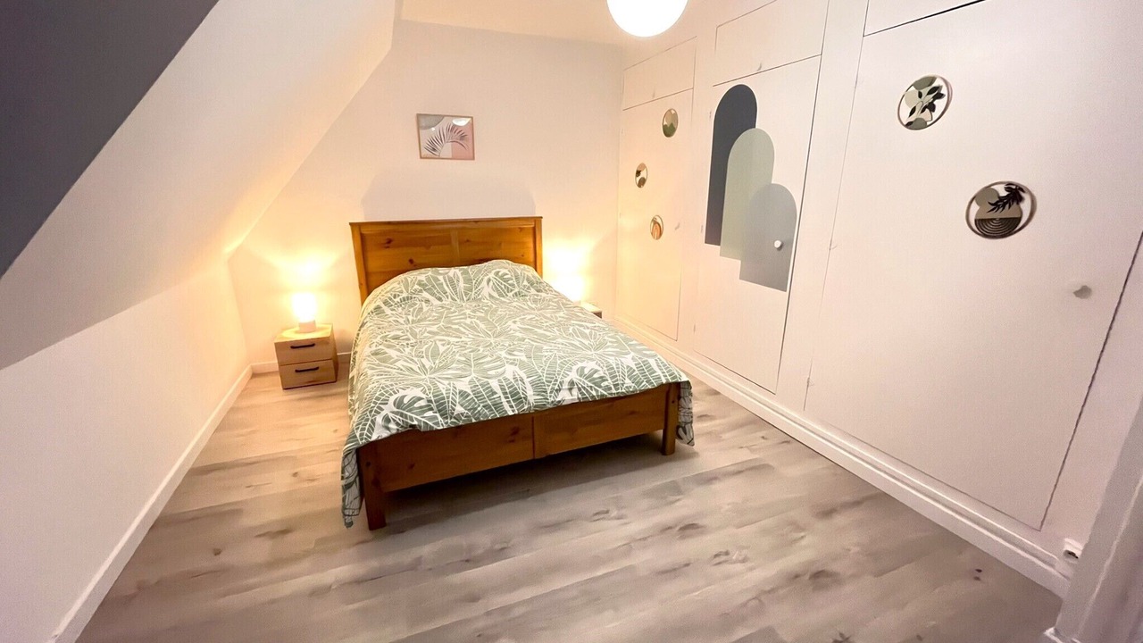 Photo of Bedroom in Calais Frethun