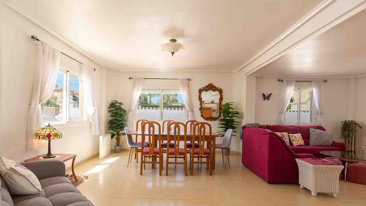 Photo of Livingroom in Quesada
