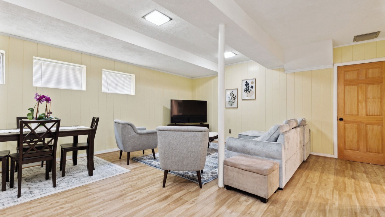 Photo of Livingroom in Silver Spring