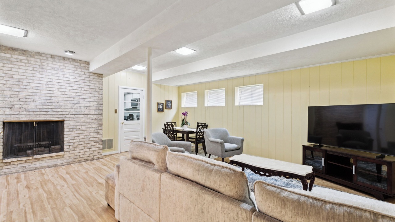 Photo of Livingroom in Silver Spring