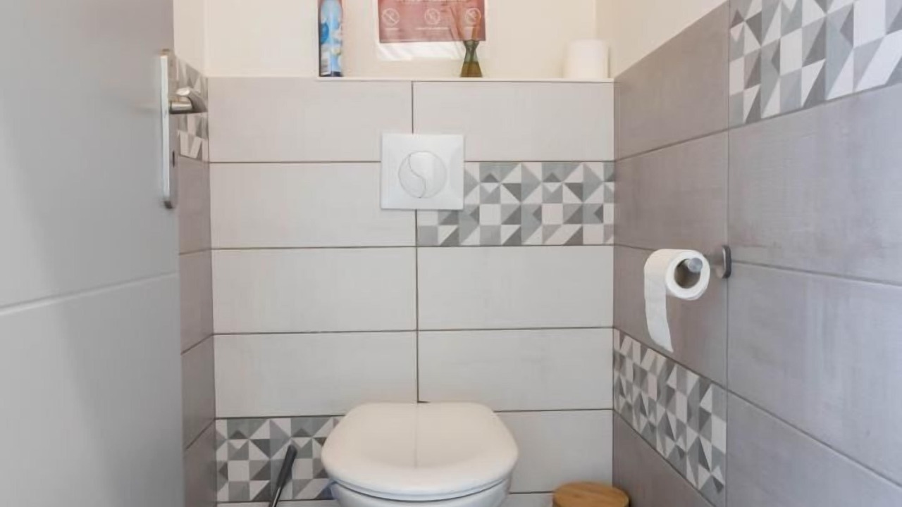 Photo of Bathroom in Merville