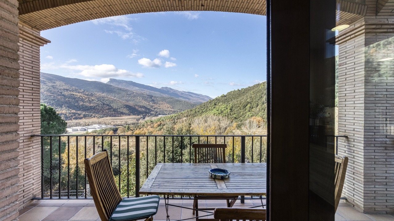 Photo of Outdoor in Amer