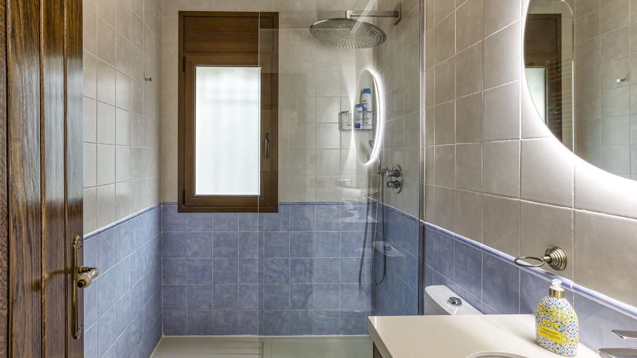 Photo of Bathroom in Amer