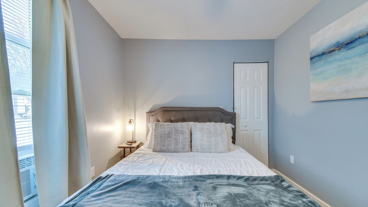 Photo of Bedroom in Syracuse