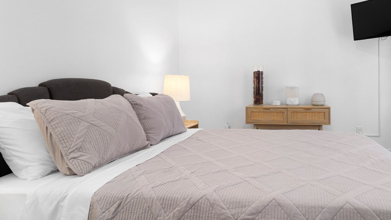 Photo of Bedroom in Greenfield Center