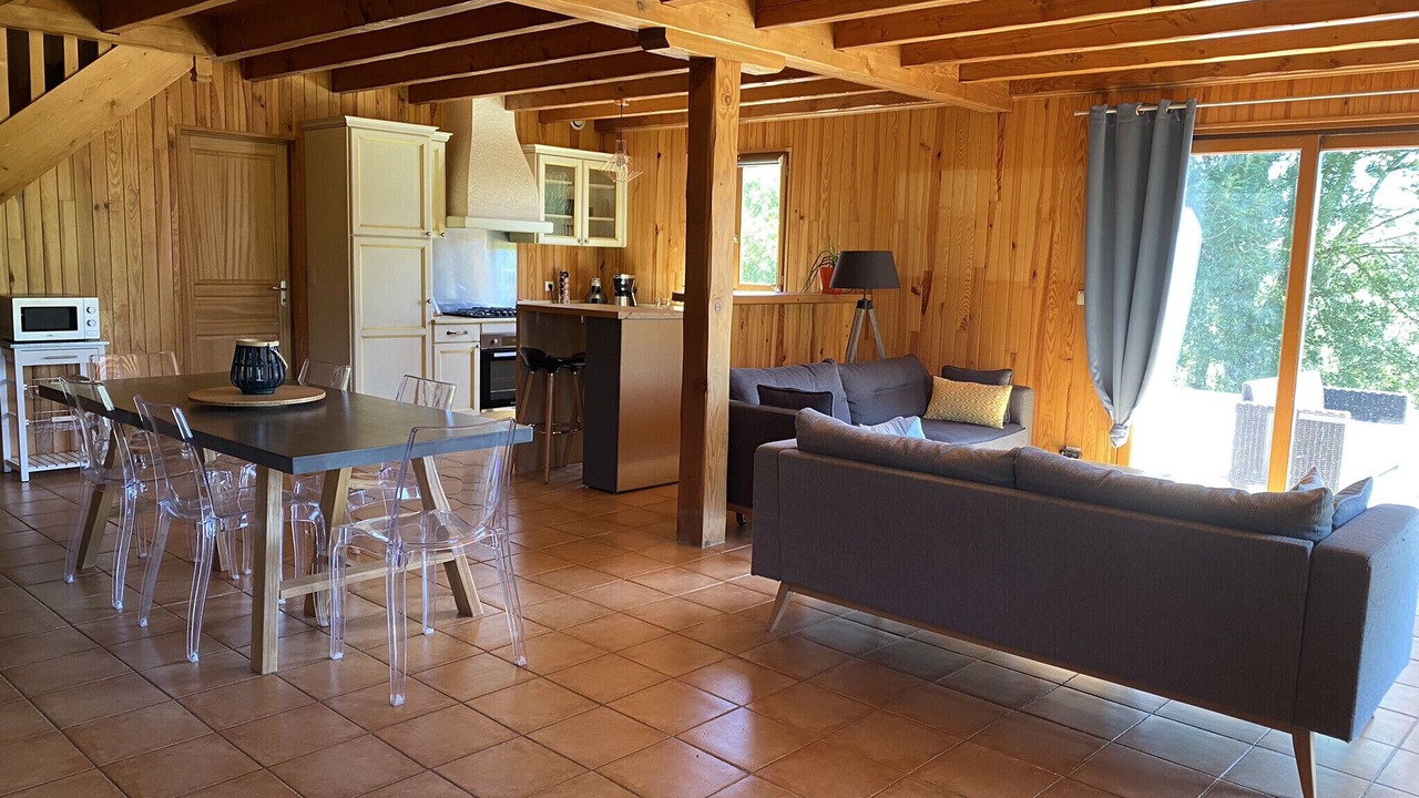 Photo of Others in Yssandon