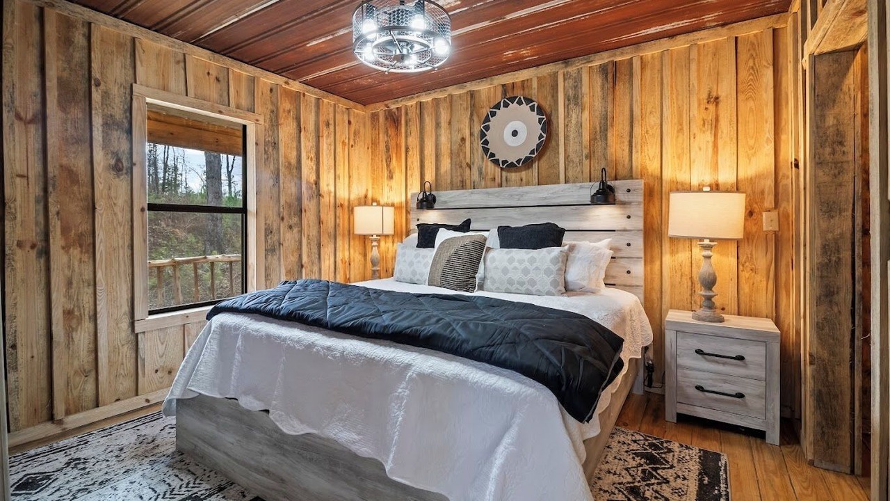 Photo of Bedroom in Abbeville