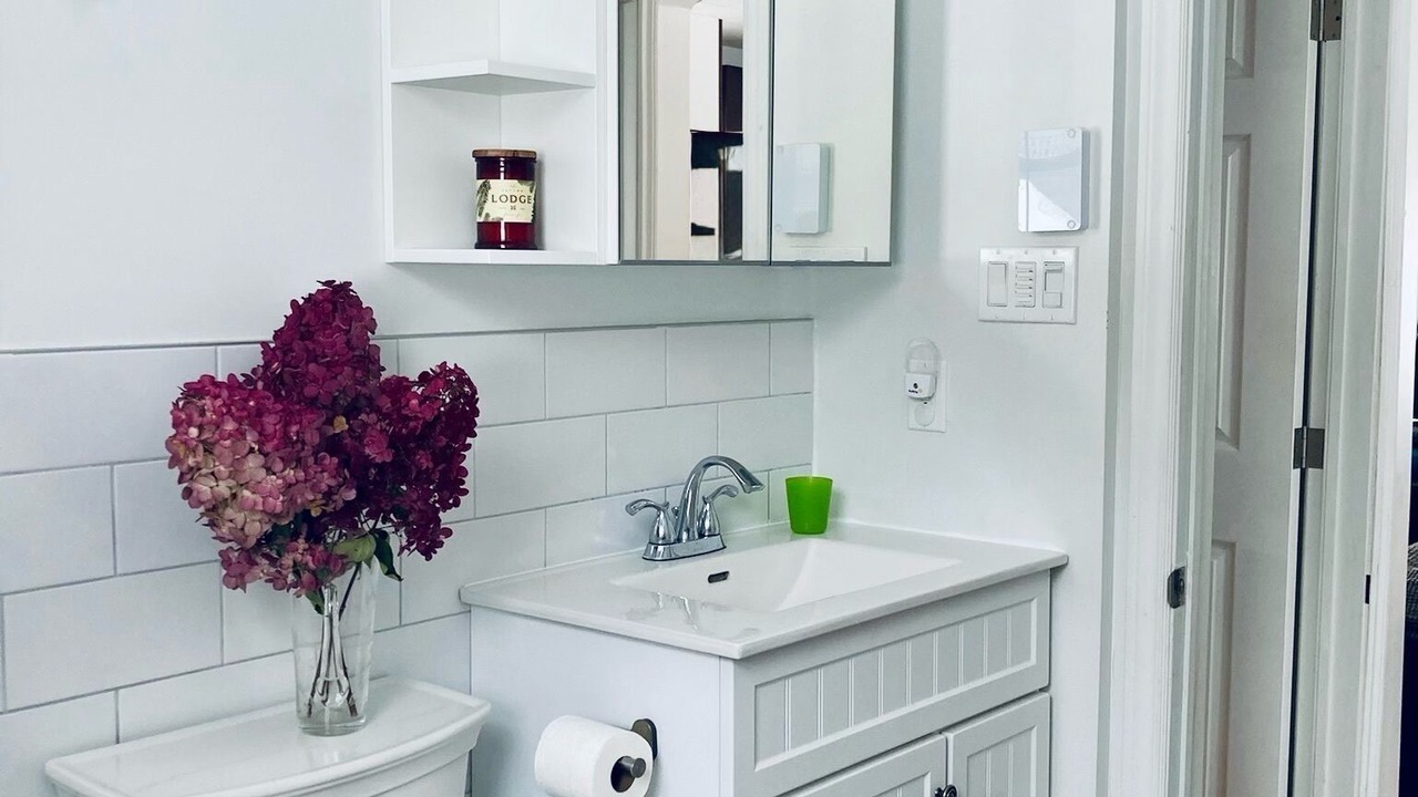 Photo of Bathroom in Pine Hill