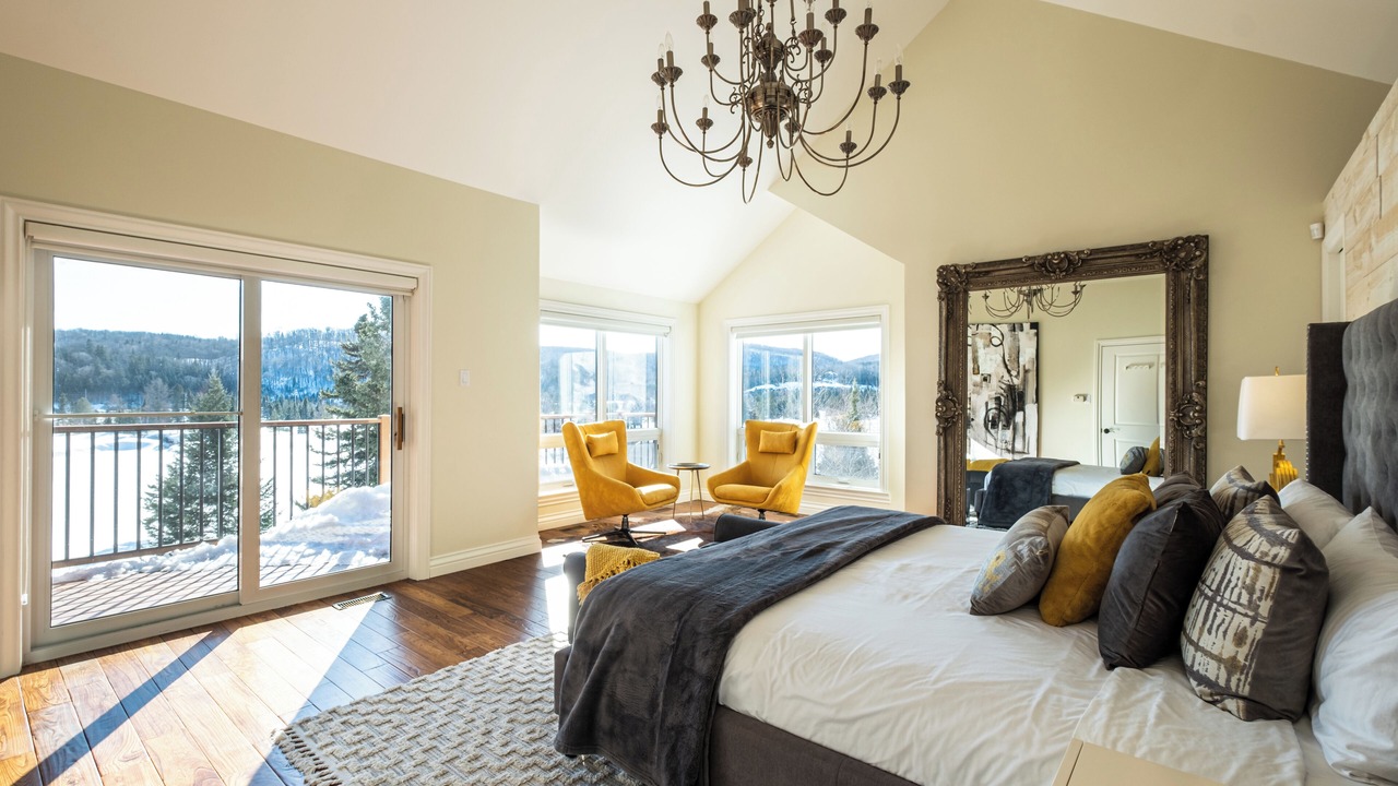 Photo of Bedroom in Saint-Faustin-Lac-Carre