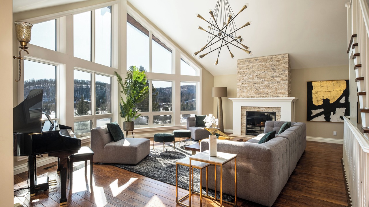 Photo of Livingroom in Saint-Faustin-Lac-Carre