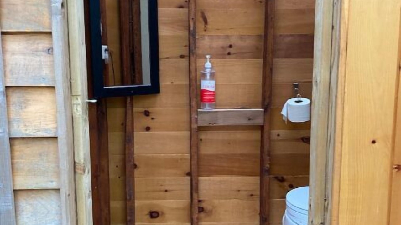 Photo of Bathroom in Englishtown
