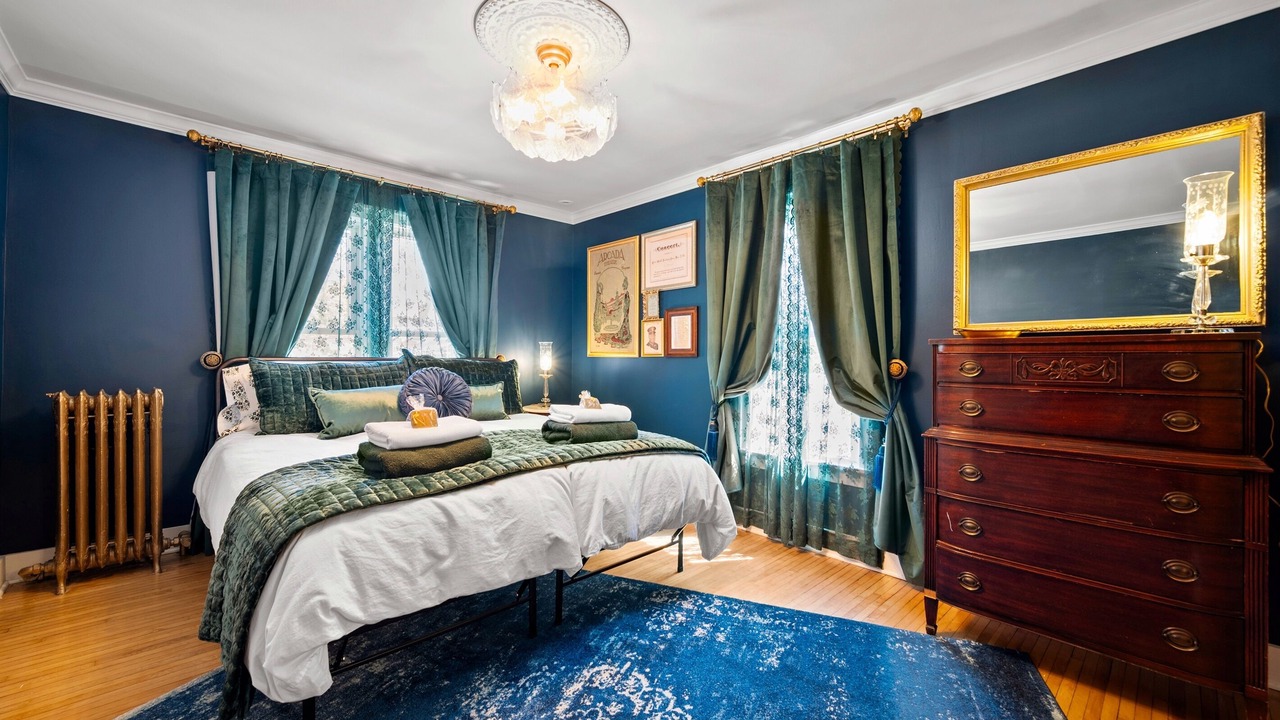 Photo of Bedroom in St. Charles