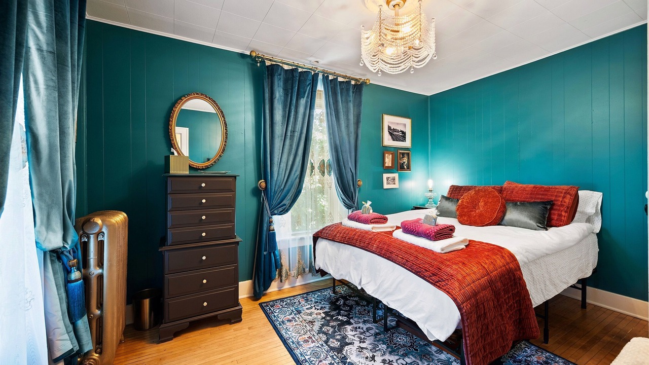 Photo of Bedroom in St. Charles