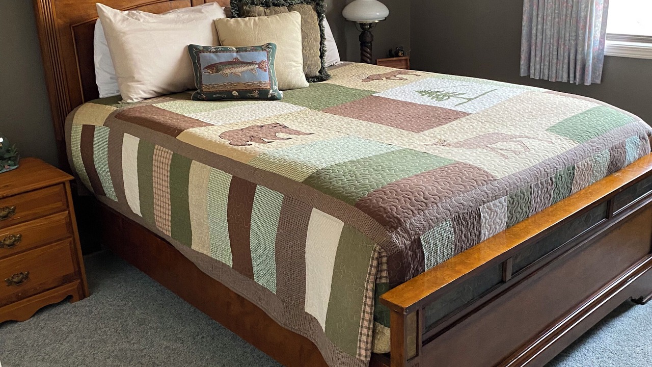 Photo of Bedroom in Hot Springs Village