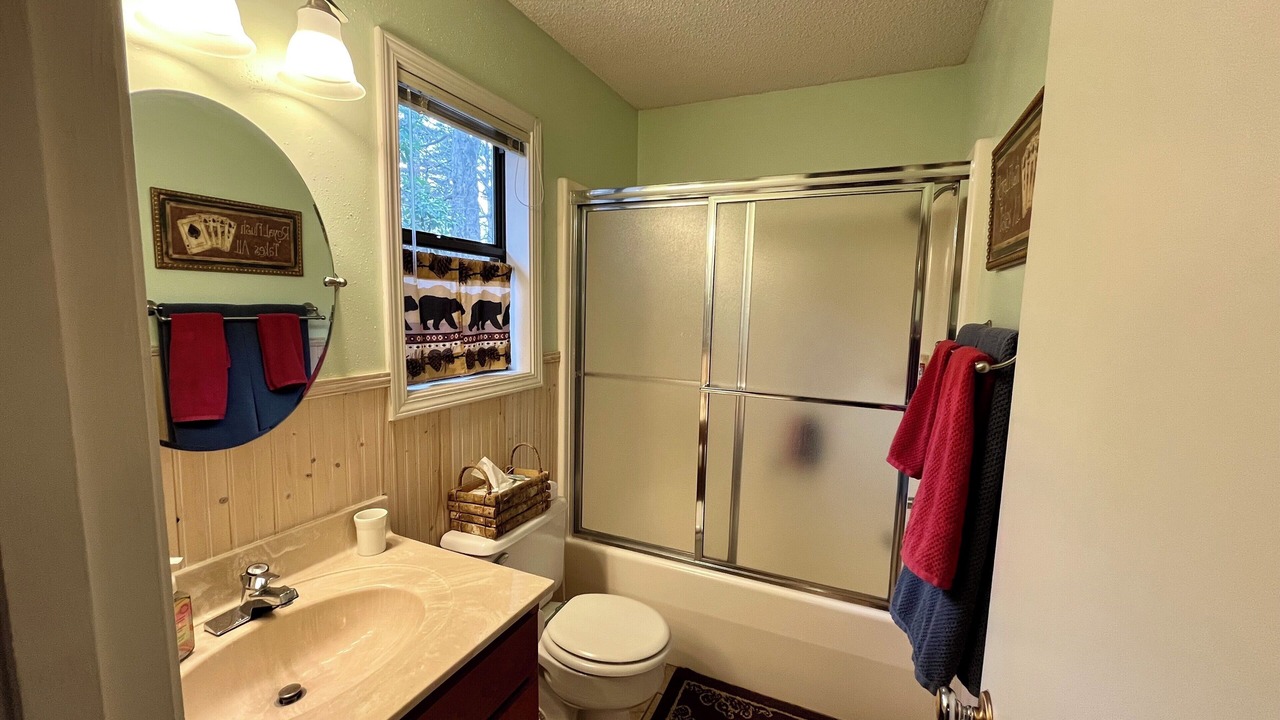 Photo of Bathroom in Hot Springs Village