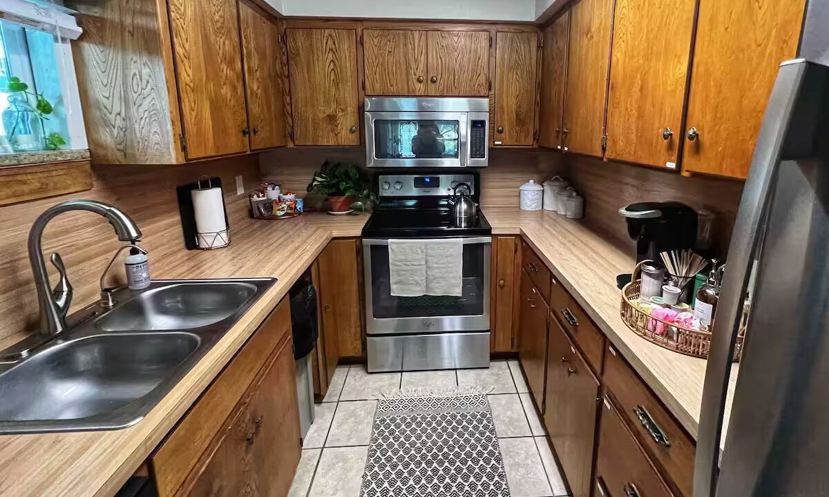Photo of Kitchen in Buchanan Dam